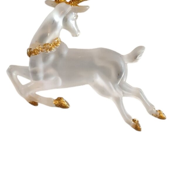 Frosted Reindeer with Gold Glitter Antlers & Hooves - Picture 5 of 5